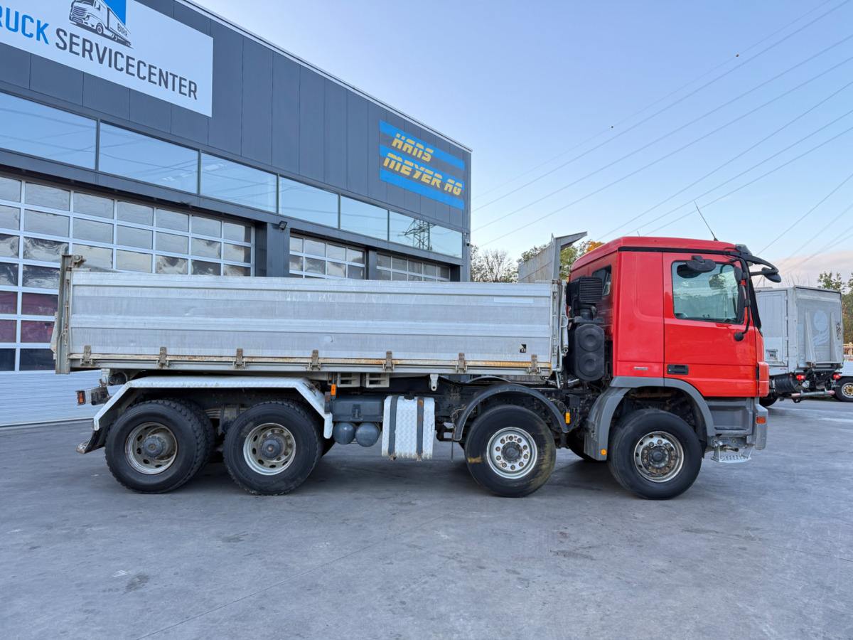 MERCEDES Actros 3246 8x4 E5 Meiller 3S - Tovornjak prekucnik: slika 5 MERCEDES Actros 3246 8x4 E5 Meiller 3S - Tovornjak prekucnik: slika 5