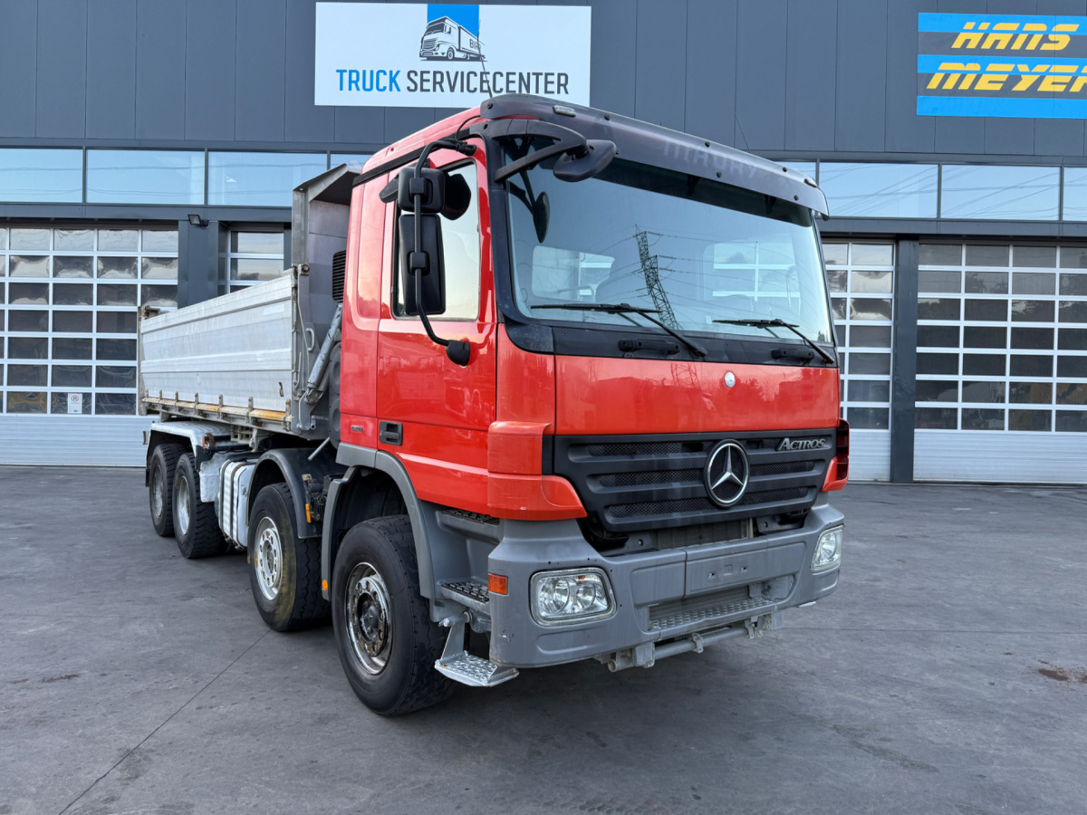 MERCEDES Actros 3246 8x4 E5 Meiller 3S - Tovornjak prekucnik: slika 4 MERCEDES Actros 3246 8x4 E5 Meiller 3S - Tovornjak prekucnik: slika 4