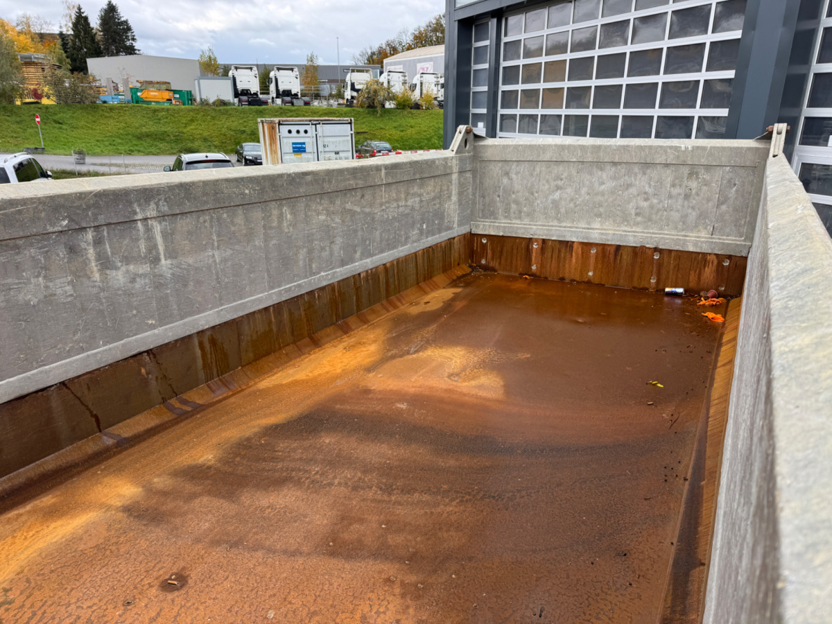 MERCEDES Actros 3248 8x4 Rückwärtskipper - Tovornjak prekucnik: slika 5 MERCEDES Actros 3248 8x4 Rückwärtskipper - Tovornjak prekucnik: slika 5