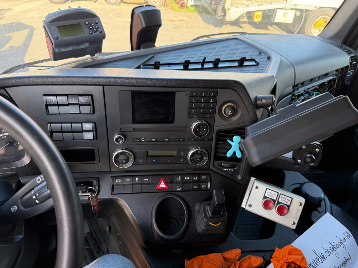 MERCEDES Antos 2540 6x2 (Engine defect) lizing MERCEDES Antos 2540 6x2 (Engine defect): slika 13
