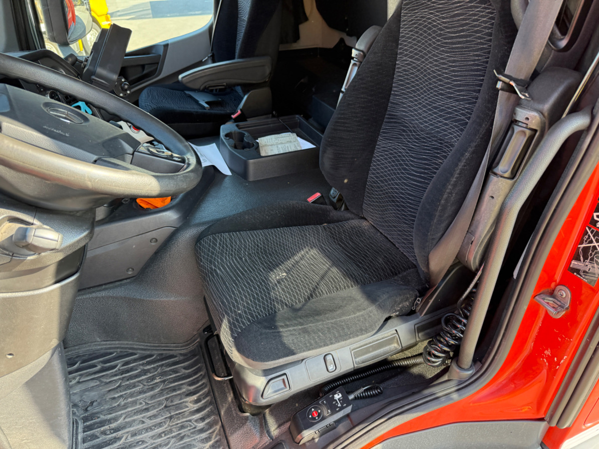 MERCEDES Antos 2540 6x2 (Engine defect) lizing MERCEDES Antos 2540 6x2 (Engine defect): slika 10