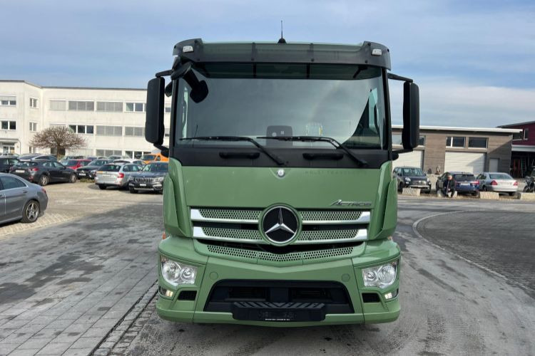 Mercedes-Benz Actros 2543 6x2 - Tovornjak-šasija: slika 2 Mercedes-Benz Actros 2543 6x2 - Tovornjak-šasija: slika 2