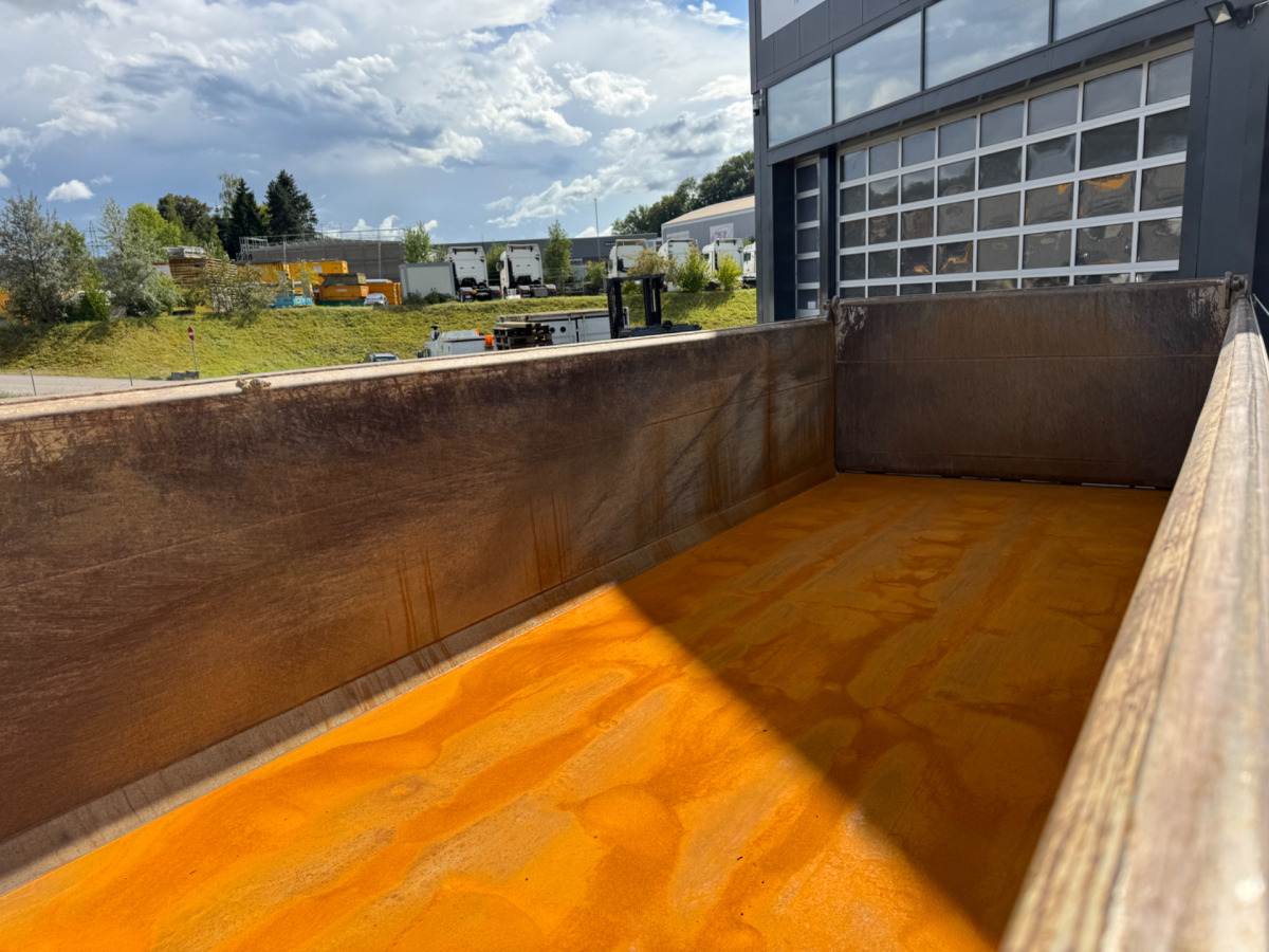 SCANIA G490 10x4 Moser 2S - Tovornjak prekucnik: slika 4 SCANIA G490 10x4 Moser 2S - Tovornjak prekucnik: slika 4