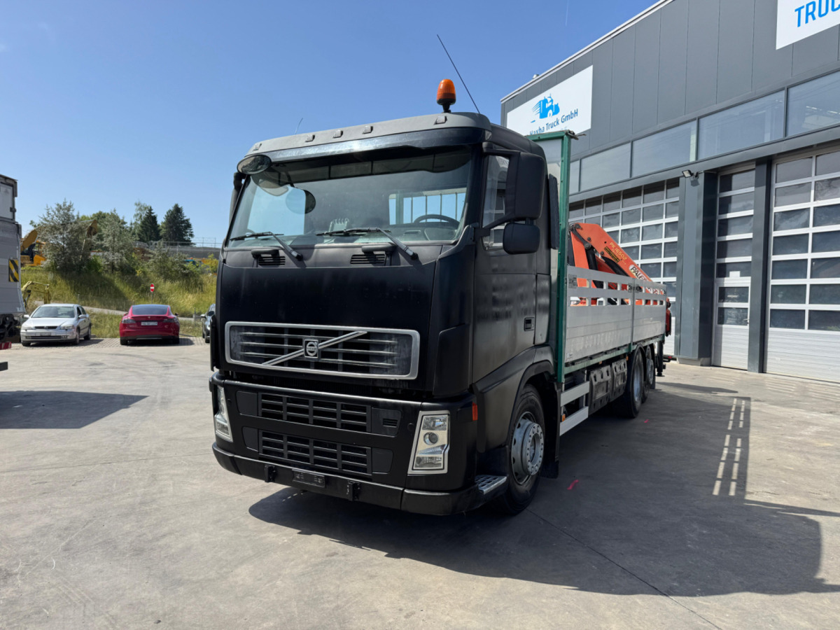 VOLVO FH-460 6x2 PK16502-4 - Tovornjak z dvigalom: slika 2 VOLVO FH-460 6x2 PK16502-4 - Tovornjak z dvigalom: slika 2