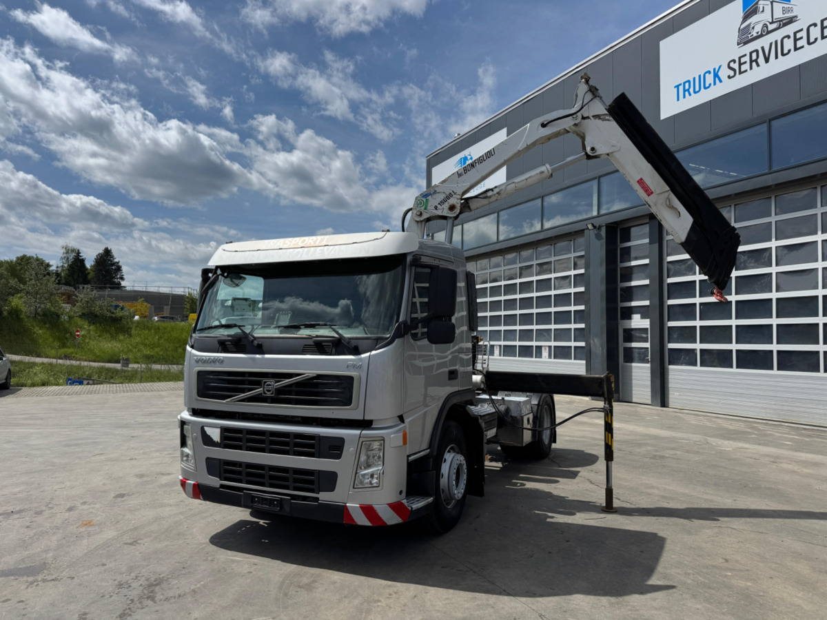 VOLVO FM-400 4x2 Bonfiglioli 15000-4 - Tovornjak z dvigalom: slika 1 VOLVO FM-400 4x2 Bonfiglioli 15000-4 - Tovornjak z dvigalom: slika 1