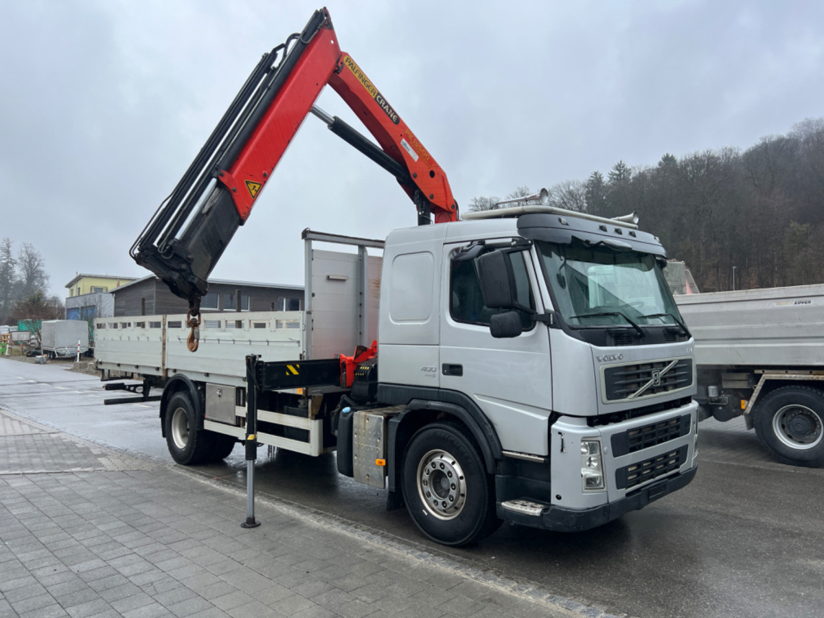 VOLVO FM-400 4x2 PK15500 - Tovornjak z dvigalom: slika 1 VOLVO FM-400 4x2 PK15500 - Tovornjak z dvigalom: slika 1