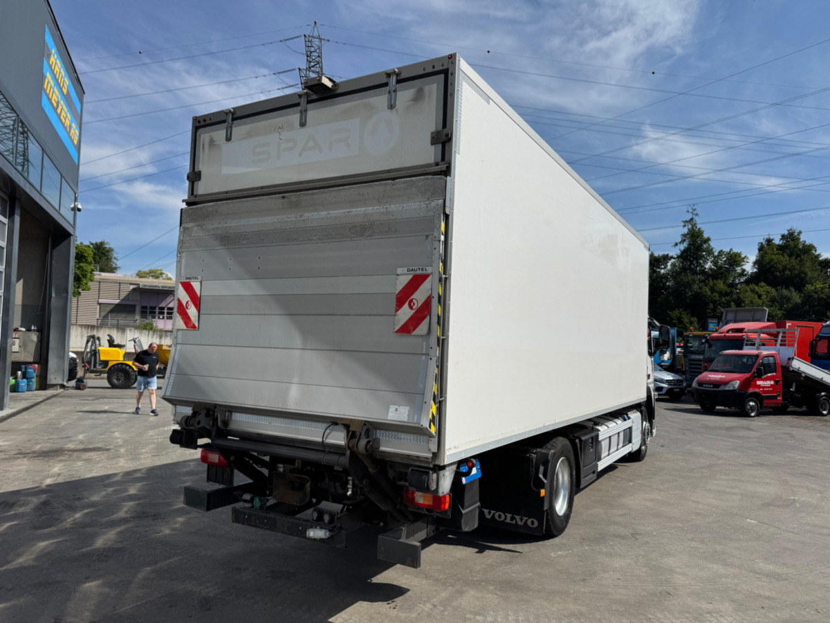 VOLVO FM-410 4x2 Carrier Supra 750 - Tovornjak hladilnik: slika 3 VOLVO FM-410 4x2 Carrier Supra 750 - Tovornjak hladilnik: slika 3