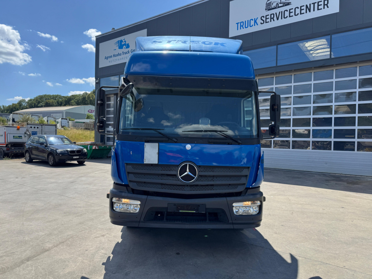 MERCEDES Atego 1330 4x2 - Vlačilec: slika 2 MERCEDES Atego 1330 4x2 - Vlačilec: slika 2