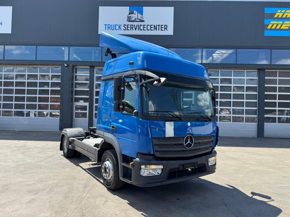 MERCEDES Atego 1330 4x2 - Vlačilec: slika 3 MERCEDES Atego 1330 4x2 - Vlačilec: slika 3