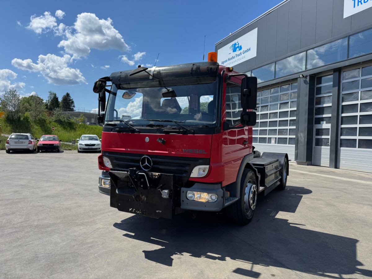 Vlačilec MERCEDES Kamag Truck Wiesel: slika 1