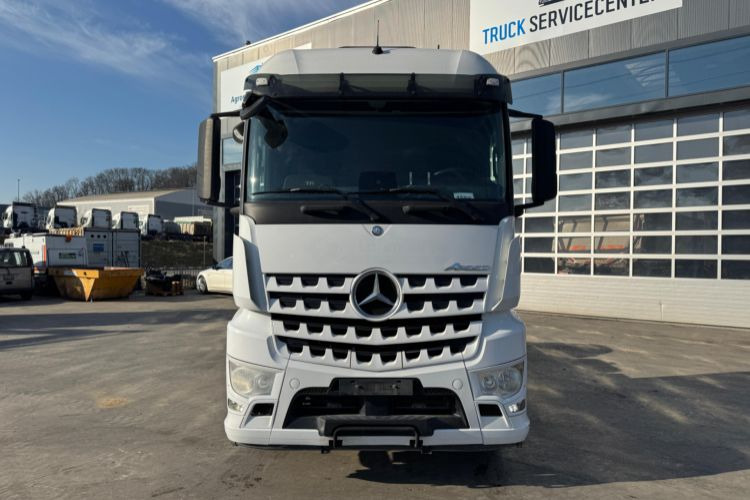 Mercedes-Benz Arocs 1851 4x4H Kipphydraulik - Vlačilec: slika 2 Mercedes-Benz Arocs 1851 4x4H Kipphydraulik - Vlačilec: slika 2