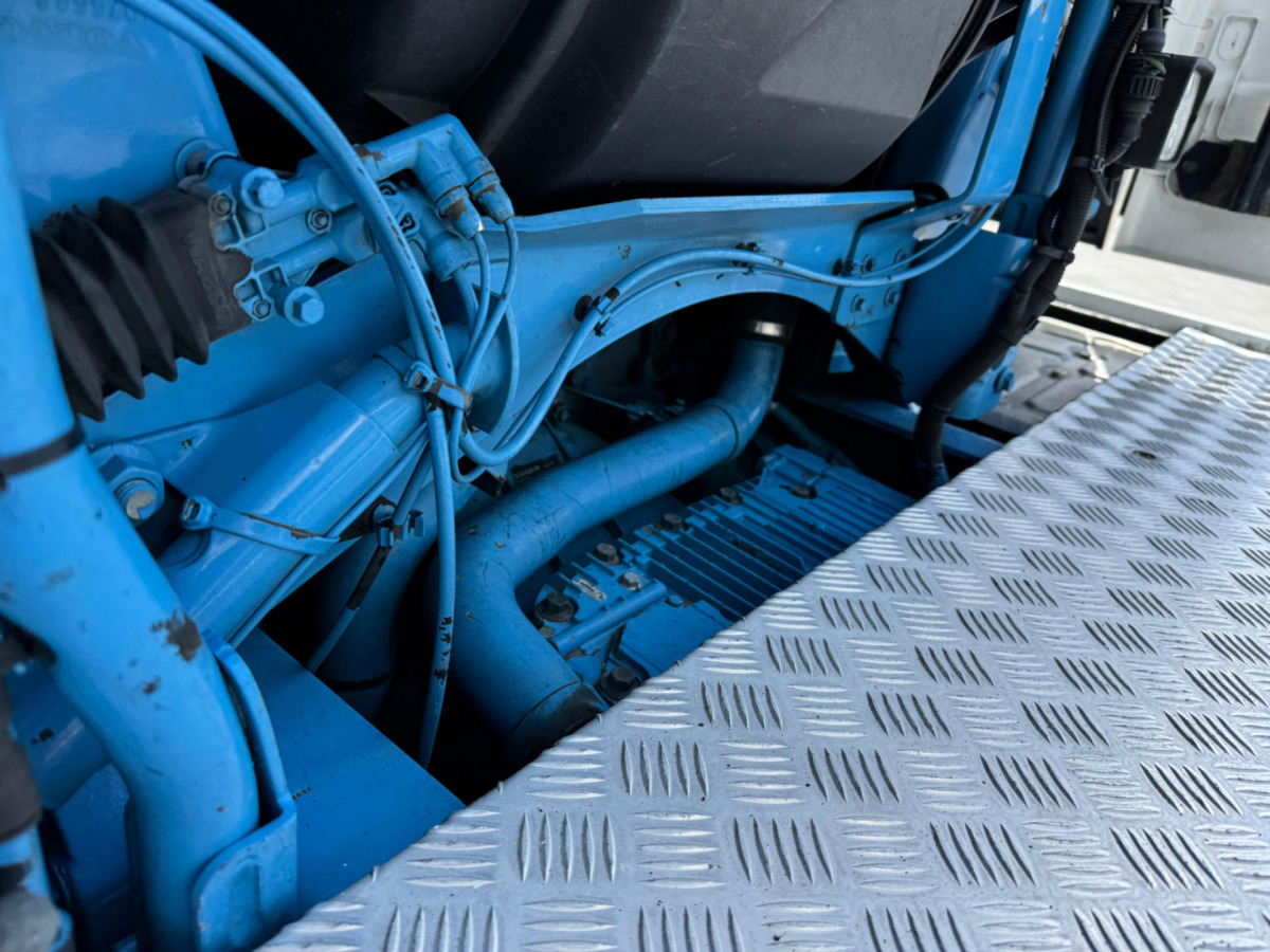 Vlačilec VOLVO FH16-750 6x2: slika 9