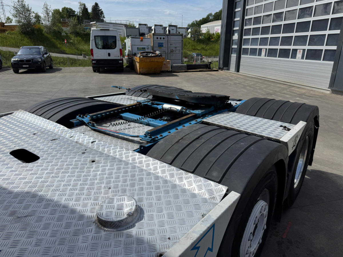 Vlačilec VOLVO FH16-750 6x2: slika 8