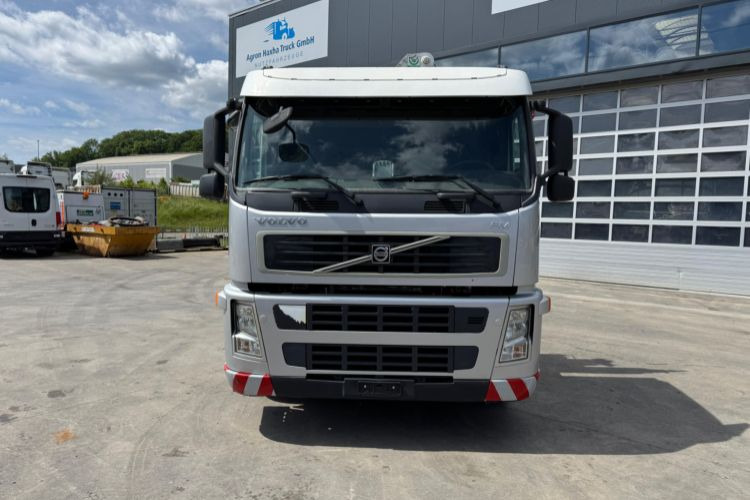 Volvo FM-400 4x2 Bonfiglioli 15000-4 - Tovornjak z dvigalom: slika 3 Volvo FM-400 4x2 Bonfiglioli 15000-4 - Tovornjak z dvigalom: slika 3