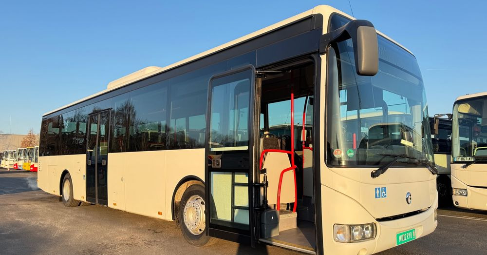 Irisbus Crossway LE / KLIMA / automat / 45 foteli / niskowejściowy / Cena: 115000zł netto - Mestni avtobus: slika 1 Irisbus Crossway LE / KLIMA / automat / 45 foteli / niskowejściowy / Cena: 115000zł netto - Mestni avtobus: slika 1