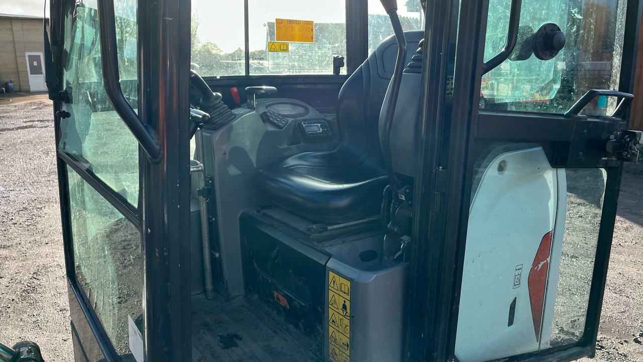 BOBCAT E17 - Mini bager: slika 5 BOBCAT E17 - Mini bager: slika 5