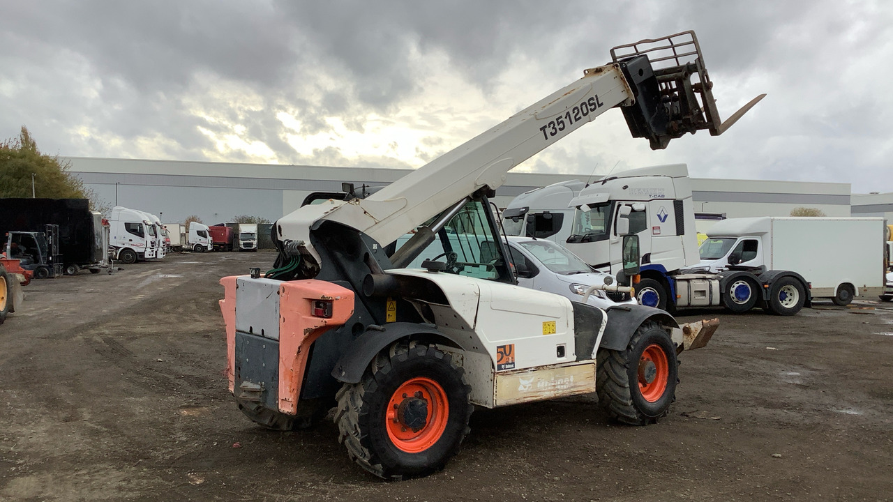 BOBCAT T35120SL - Teleskopski viličar: slika 5 BOBCAT T35120SL - Teleskopski viličar: slika 5