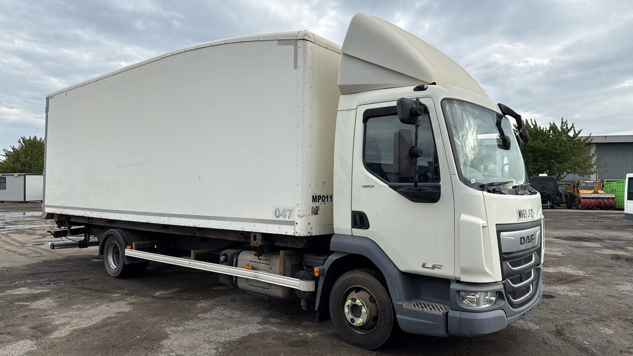 DAF LF 180 - Tovornjak zabojnik: slika 1 DAF LF 180 - Tovornjak zabojnik: slika 1