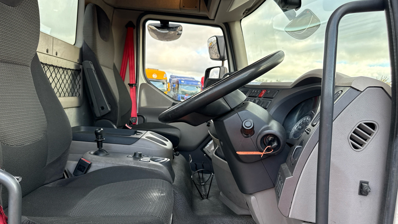 DAF LF 230 - Tovornjak s kesonom: slika 5 DAF LF 230 - Tovornjak s kesonom: slika 5