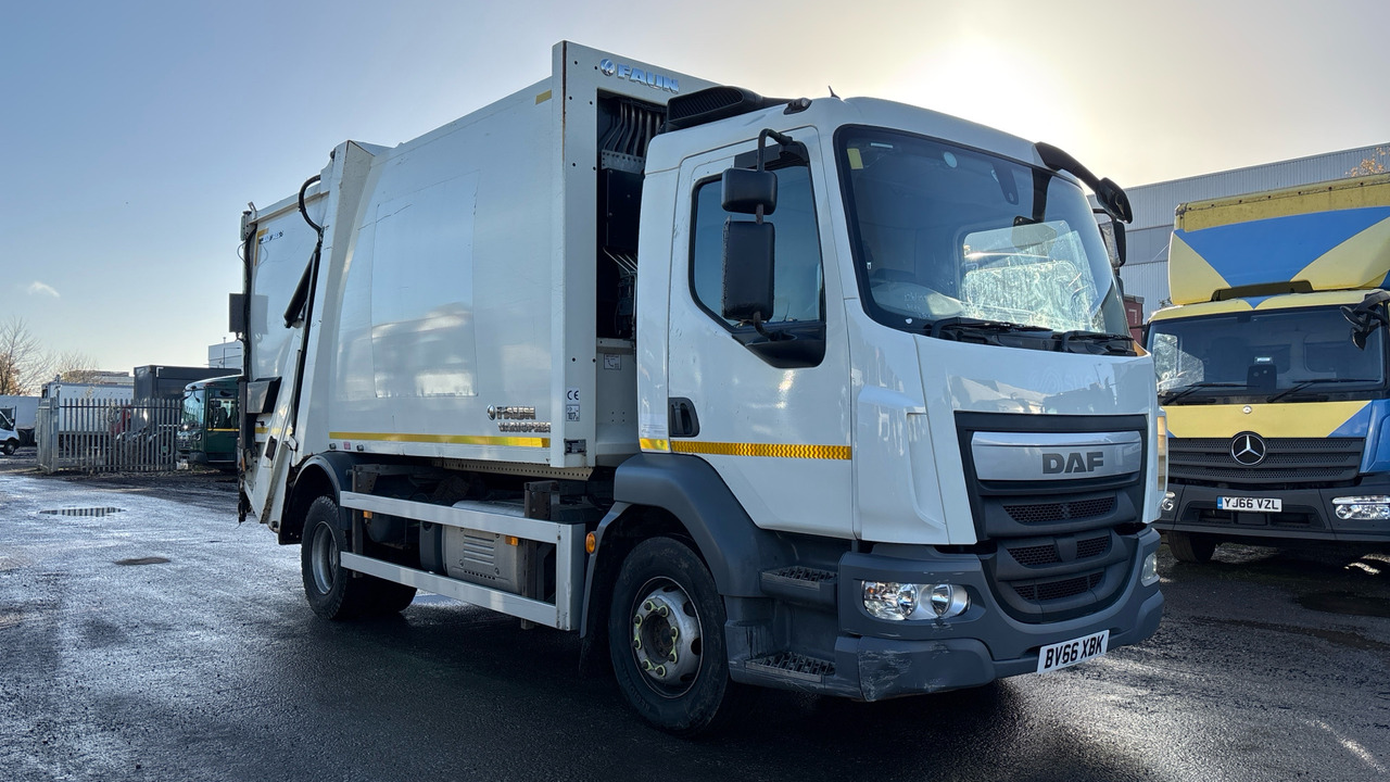 Daf LF 220 - Smetarski tovornjak: slika 1 Daf LF 220 - Smetarski tovornjak: slika 1