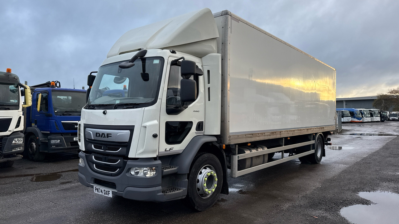 Daf LF 260 - Tovornjak zabojnik: slika 2 Daf LF 260 - Tovornjak zabojnik: slika 2