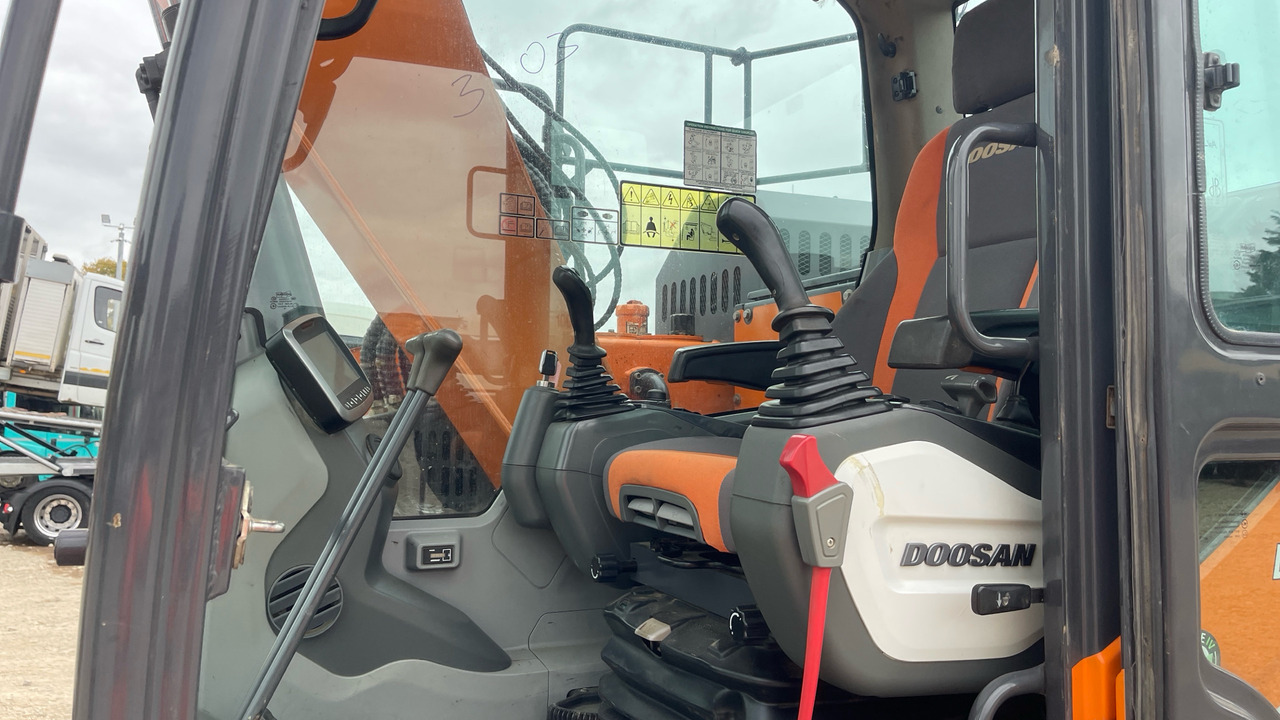 DOOSAN DX140LCR-5 - Drugi stroj: slika 5 DOOSAN DX140LCR-5 - Drugi stroj: slika 5