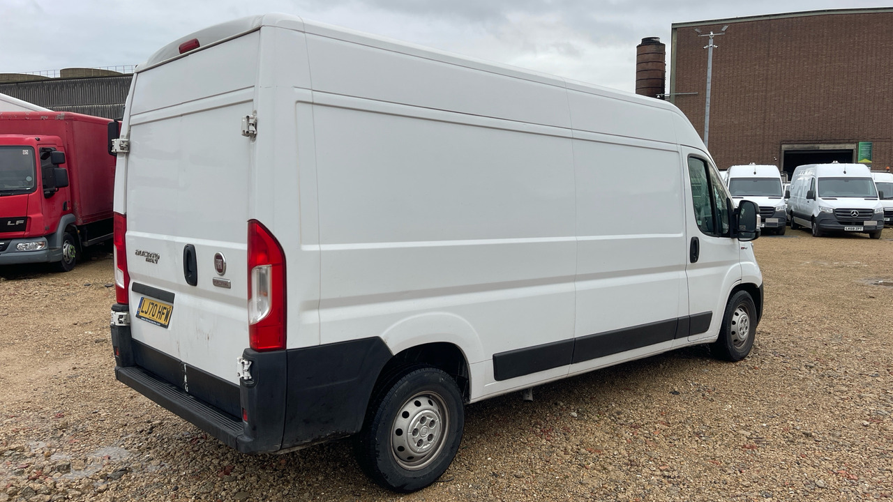 FIAT DUCATO 35 2.3 MULTI JET 140PS - Drugi stroj: slika 4 FIAT DUCATO 35 2.3 MULTI JET 140PS - Drugi stroj: slika 4