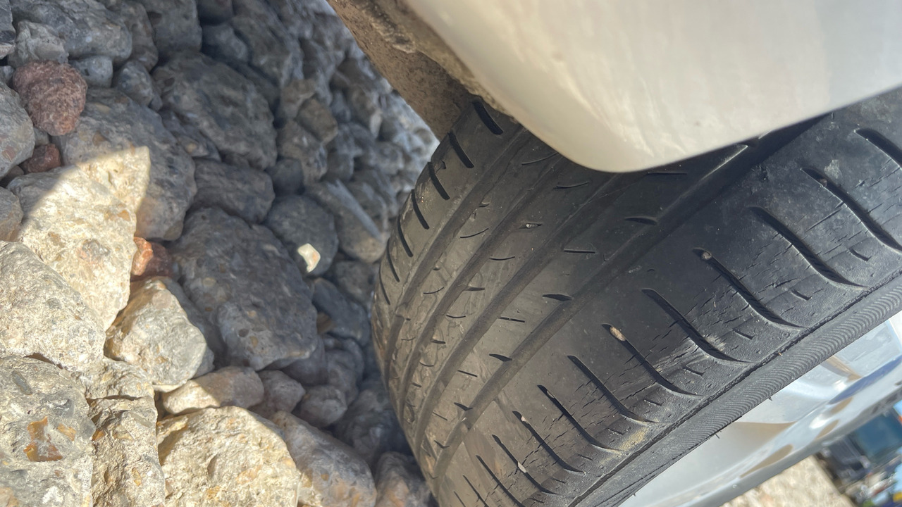 Kombilimuzina FORD FIESTA 1.4 ZETEC: slika 14