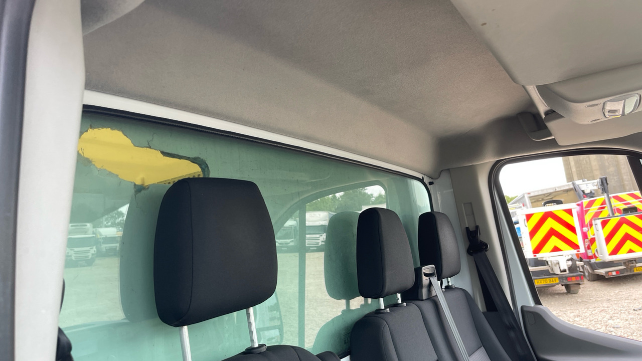 Dostavno vozilo z zabojnikom FORD TRANSIT 2.0 ECOBLUE 130PS: slika 8