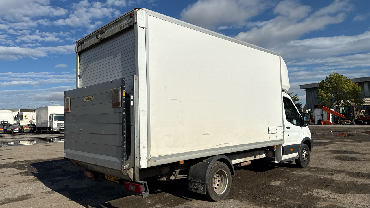 FORD TRANSIT 2.2 TDCi 125ps - Dostavno vozilo z zabojnikom: slika 4 FORD TRANSIT 2.2 TDCi 125ps - Dostavno vozilo z zabojnikom: slika 4