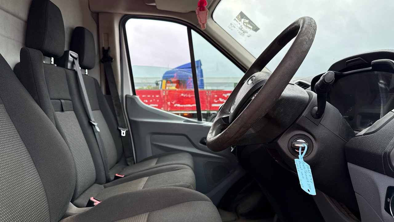 FORD TRANSIT 350 2.2 TDCi 125ps - Furgon: slika 5 FORD TRANSIT 350 2.2 TDCi 125ps - Furgon: slika 5