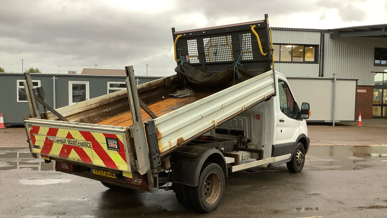 FORD TRANSIT 470 2.0 TDCI 130PS - Dostavno vozilo prekucnik: slika 4 FORD TRANSIT 470 2.0 TDCI 130PS - Dostavno vozilo prekucnik: slika 4