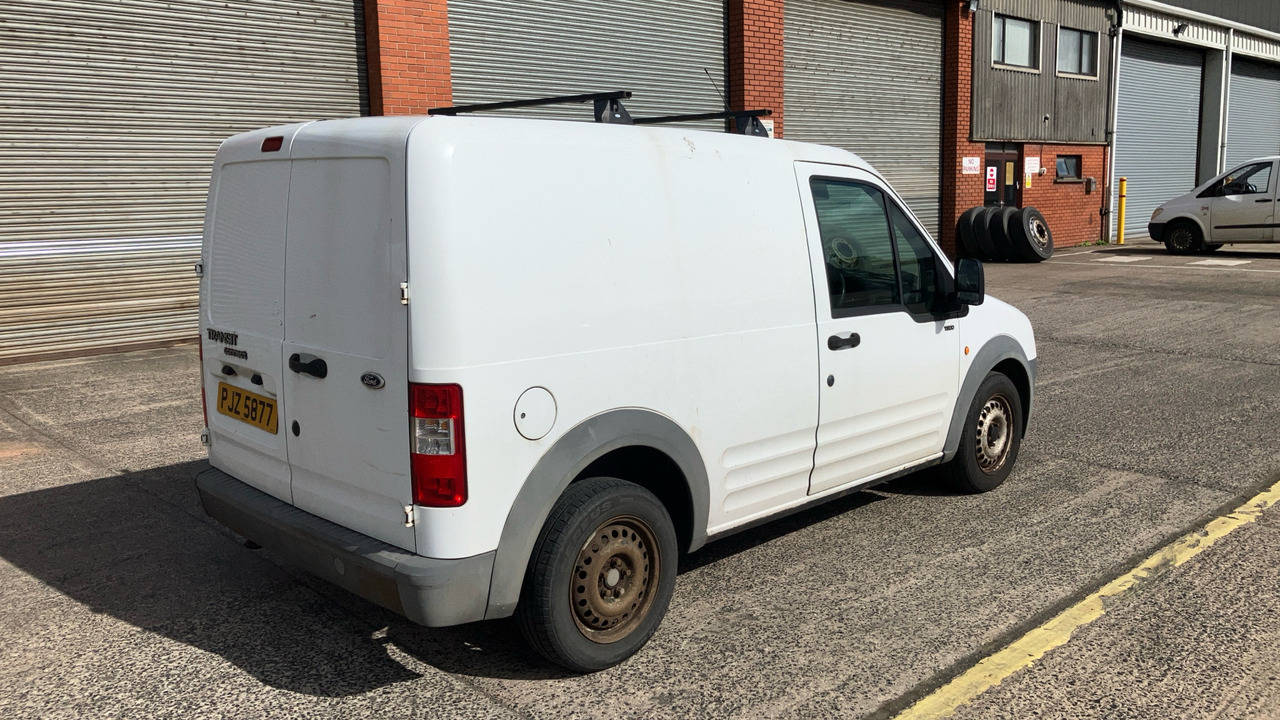 FORD TRANSIT CONNECT T200 1.8 TDCI 75PS - Mali kombi: slika 4 FORD TRANSIT CONNECT T200 1.8 TDCI 75PS - Mali kombi: slika 4