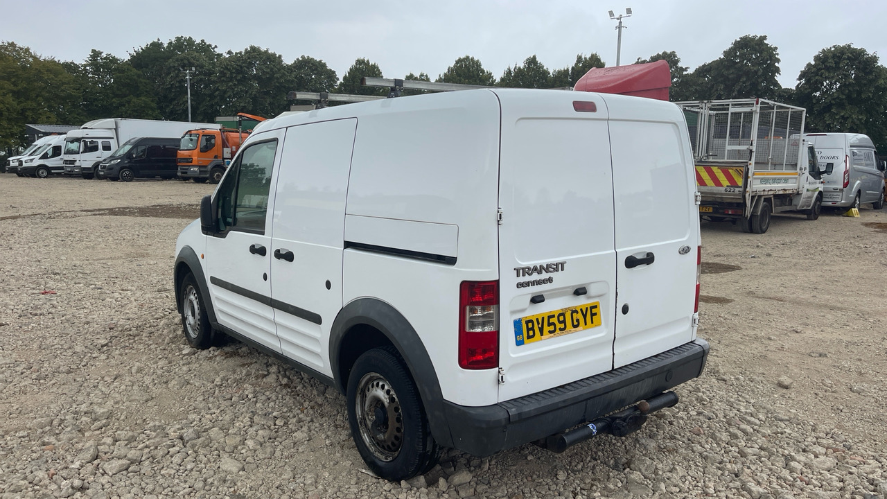 FORD TRANSIT CONNECT TDCI T200 - Mali kombi: slika 4 FORD TRANSIT CONNECT TDCI T200 - Mali kombi: slika 4