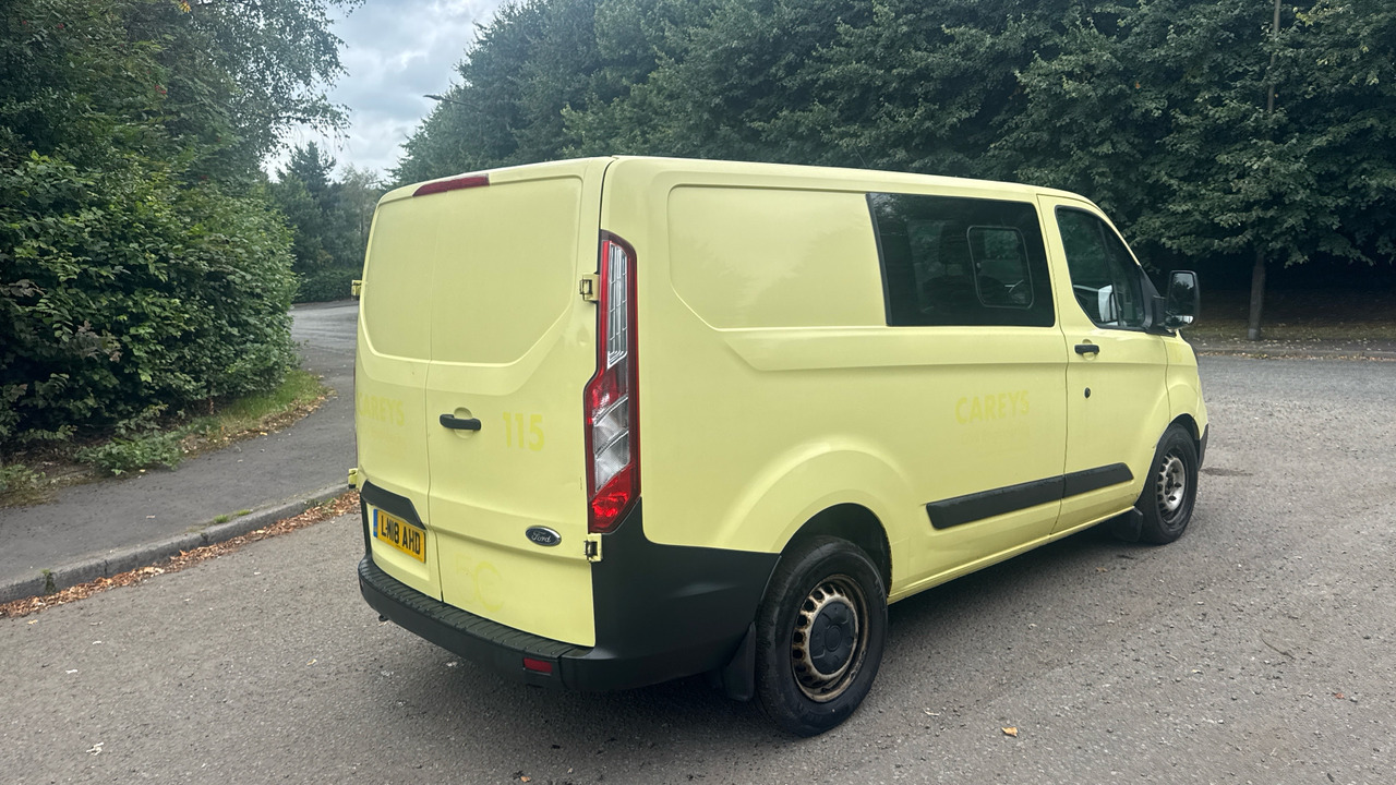 FORD TRANSIT CUSTOM 2.0 TDCi 105ps - Dostavno vozilo z dvojno kabino: slika 4 FORD TRANSIT CUSTOM 2.0 TDCi 105ps - Dostavno vozilo z dvojno kabino: slika 4
