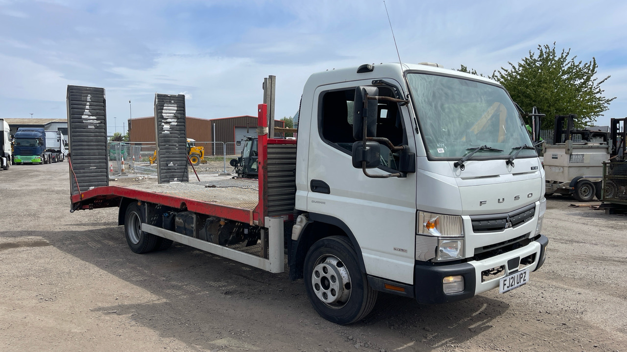 FUSO CANTER 7C18 - Vlečno vozilo: slika 1 FUSO CANTER 7C18 - Vlečno vozilo: slika 1