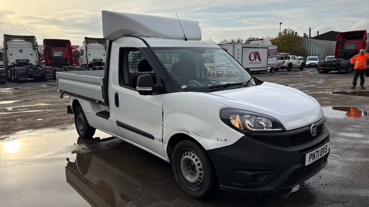 Fiat Doblo Work Up 1.6 Multijet II - Dostavno vozilo s kesonom: slika 1 Fiat Doblo Work Up 1.6 Multijet II - Dostavno vozilo s kesonom: slika 1