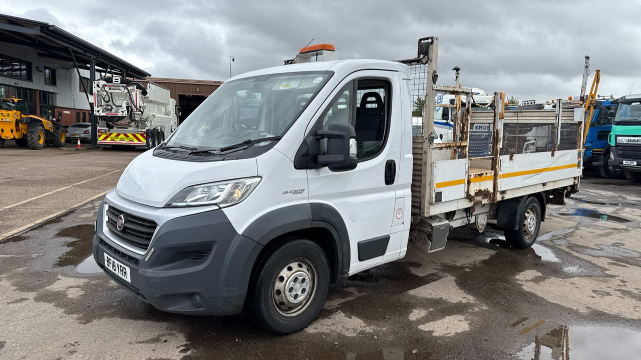 Fiat Ducato 35 2.3 MULTIJET 150PS - Dostavno vozilo s kesonom: slika 2 Fiat Ducato 35 2.3 MULTIJET 150PS - Dostavno vozilo s kesonom: slika 2