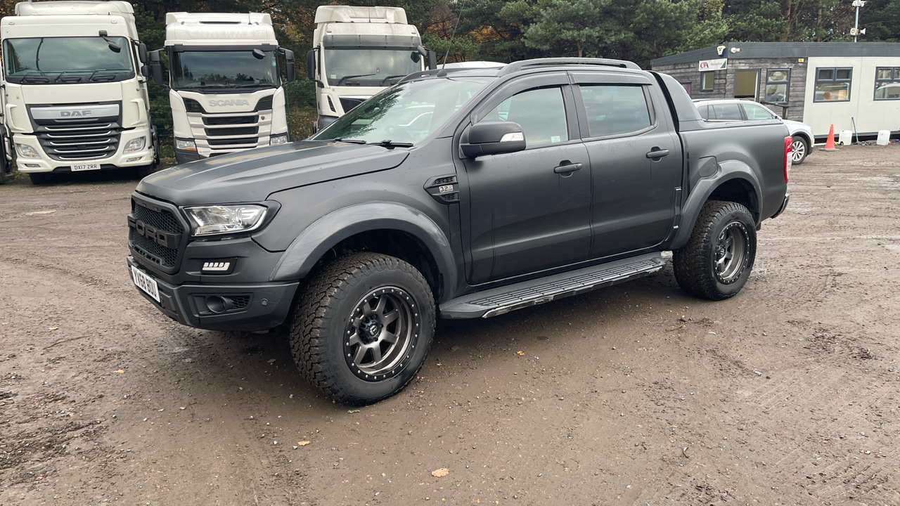 Ford Ranger 3.2 TDCi 200PS WILDTRAK - Poltovornjak, Dostavno vozilo z dvojno kabino: slika 2 Ford Ranger 3.2 TDCi 200PS WILDTRAK - Poltovornjak, Dostavno vozilo z dvojno kabino: slika 2