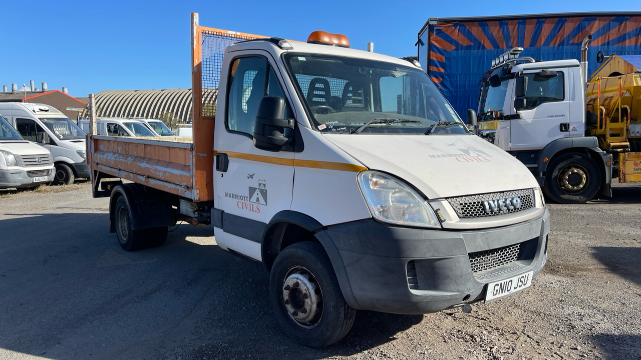 IVECO DAILY 65-180 3750WB - Tovornjak prekucnik: slika 2 IVECO DAILY 65-180 3750WB - Tovornjak prekucnik: slika 2