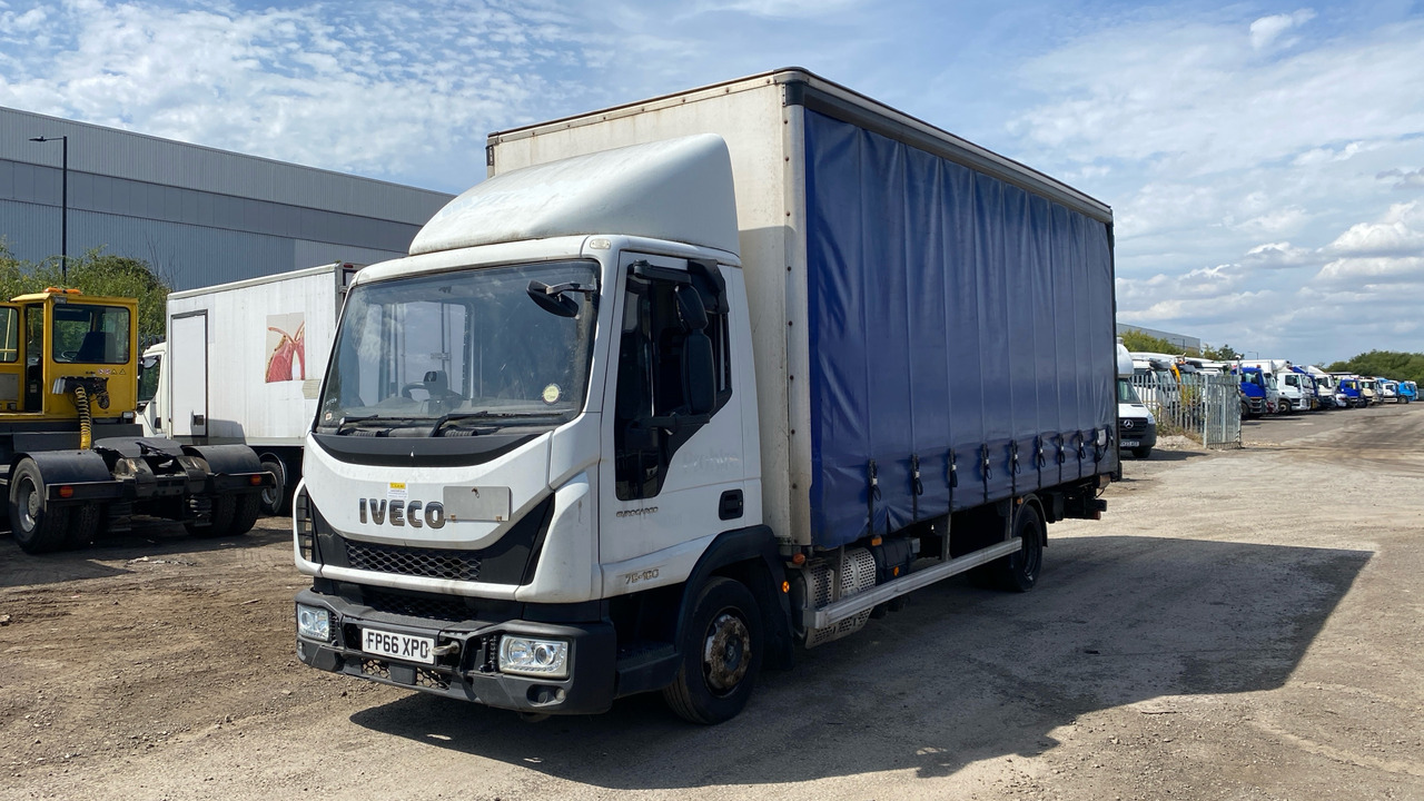 IVECO EUROCARGO 75-160 - Tovornjak s ponjavo: slika 3 IVECO EUROCARGO 75-160 - Tovornjak s ponjavo: slika 3