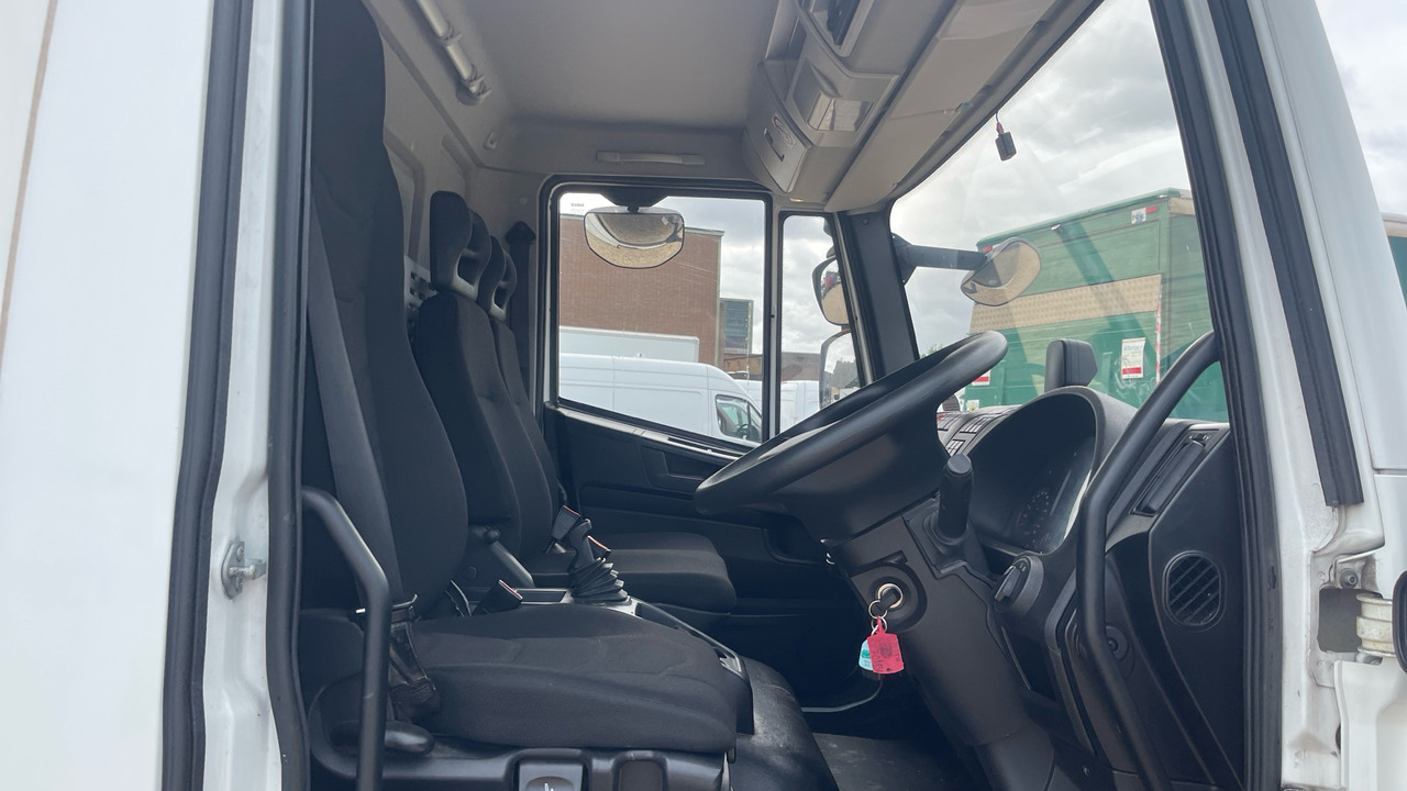 Iveco Eurocargo 75-160 - Tovornjak zabojnik: slika 5 Iveco Eurocargo 75-160 - Tovornjak zabojnik: slika 5