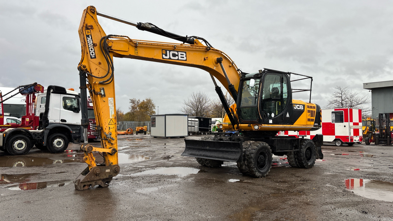 JCB JS200W - Bager na kolesih: slika 2 JCB JS200W - Bager na kolesih: slika 2