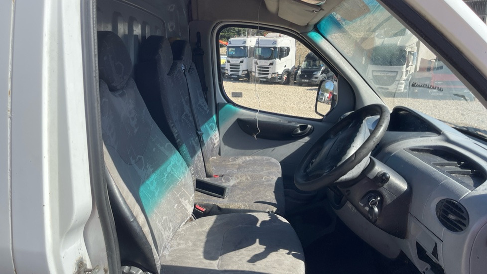 LDV MAXUS 3.2 CDI 95PS - Furgon: slika 5 LDV MAXUS 3.2 CDI 95PS - Furgon: slika 5