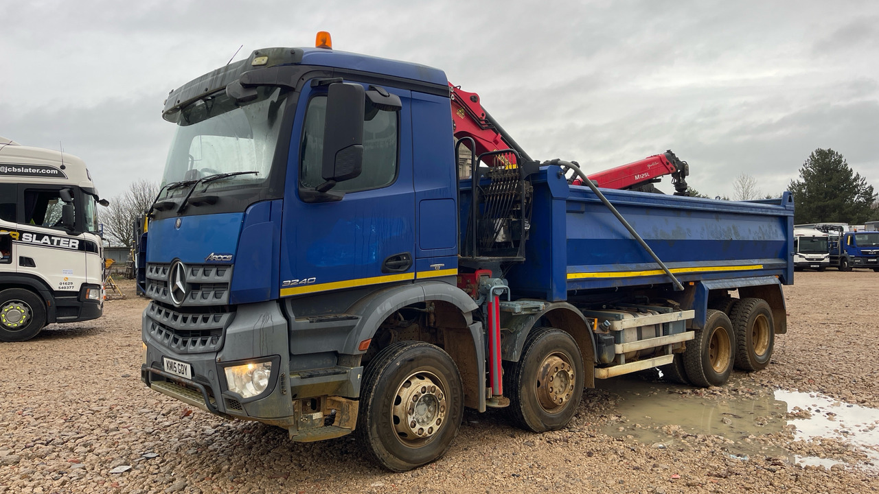 MERCEDES-BENZ AROCS 3240 - Tovornjak prekucnik, Tovornjak z dvigalom: slika 2 MERCEDES-BENZ AROCS 3240 - Tovornjak prekucnik, Tovornjak z dvigalom: slika 2