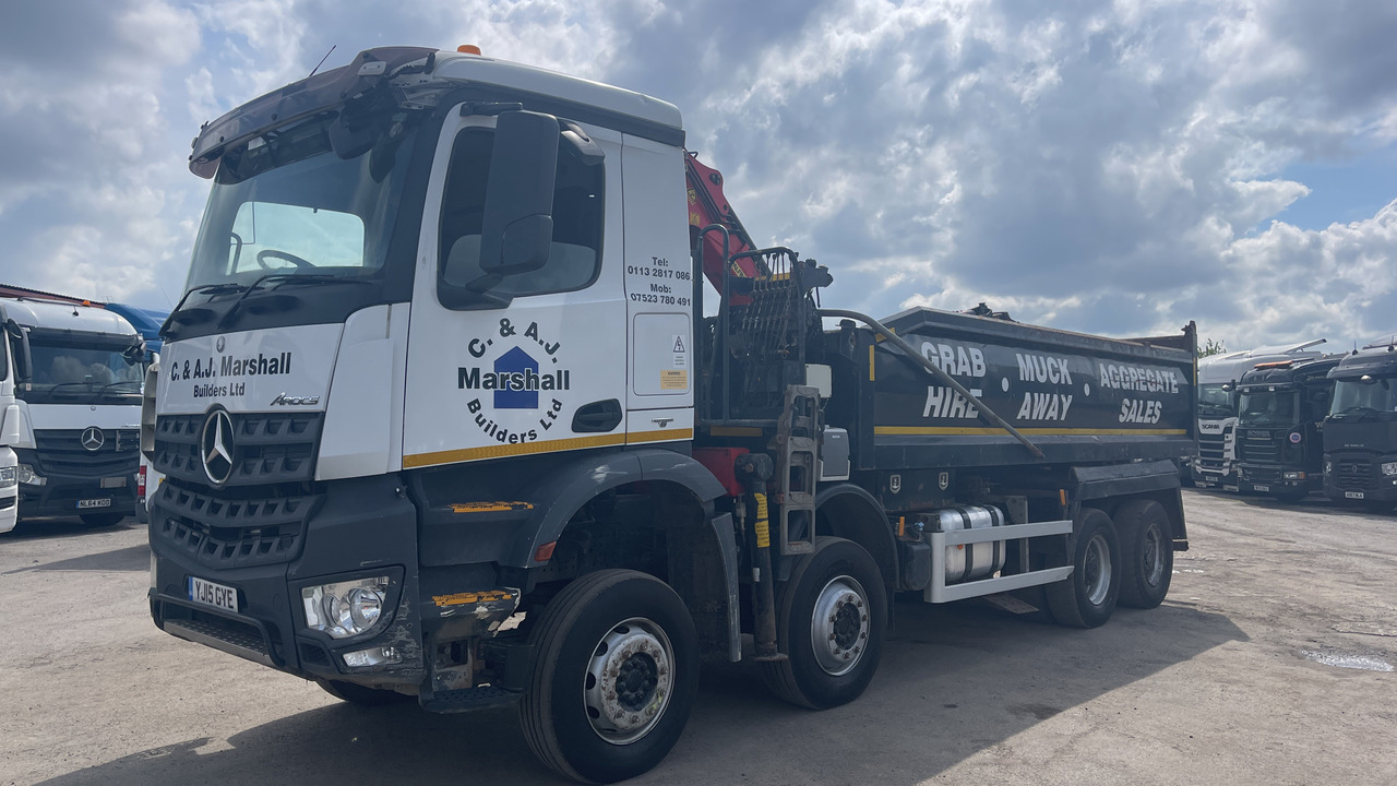 MERCEDES-BENZ AROCS  3240 - Tovornjak prekucnik, Tovornjak z dvigalom: slika 2 MERCEDES-BENZ AROCS  3240 - Tovornjak prekucnik, Tovornjak z dvigalom: slika 2
