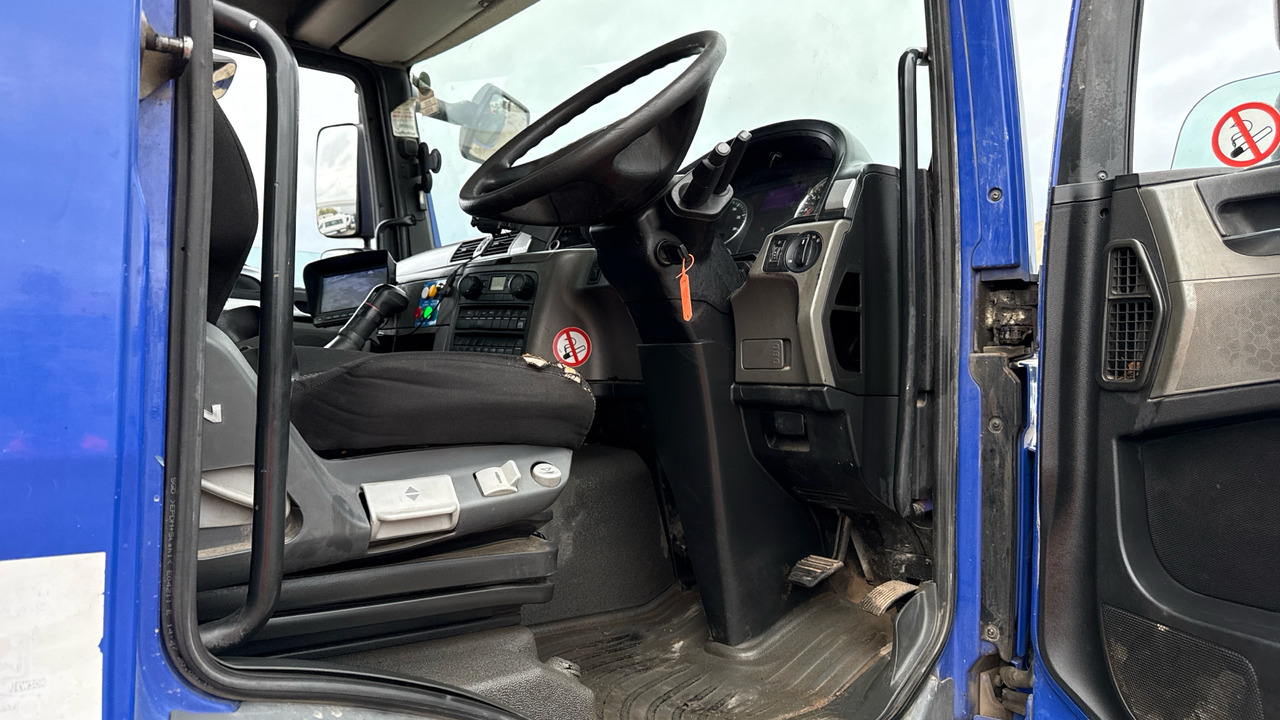 Man TGM 18.250 - Tovornjak s kesonom, Tovornjak z dvigalom: slika 5 Man TGM 18.250 - Tovornjak s kesonom, Tovornjak z dvigalom: slika 5