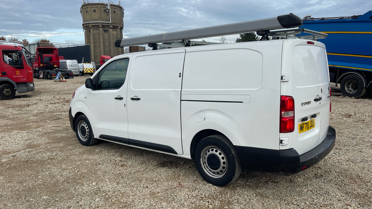 PEUGEOT EXPERT PROFESSIONAL 1200 1.5 BLUE HDI 100PS - Mali kombi: slika 3 PEUGEOT EXPERT PROFESSIONAL 1200 1.5 BLUE HDI 100PS - Mali kombi: slika 3