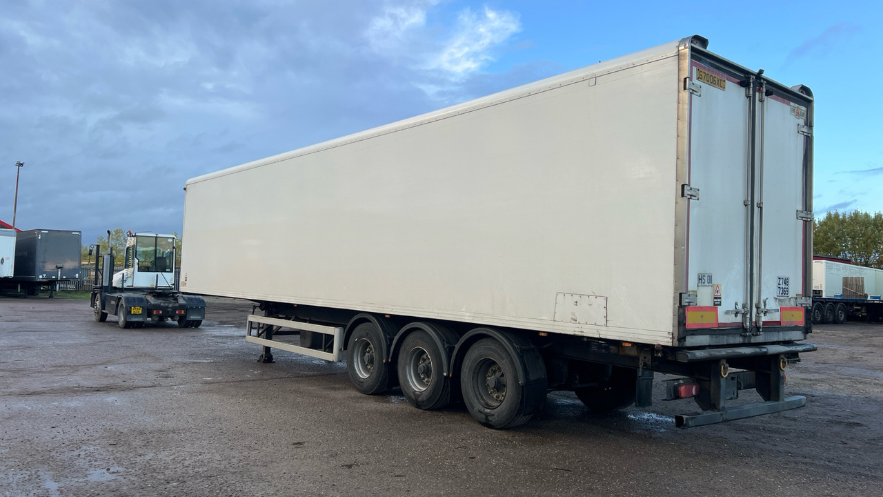 GRAY ADAMS FRIDGE BOX - Prikolica: slika 5 GRAY ADAMS FRIDGE BOX - Prikolica: slika 5