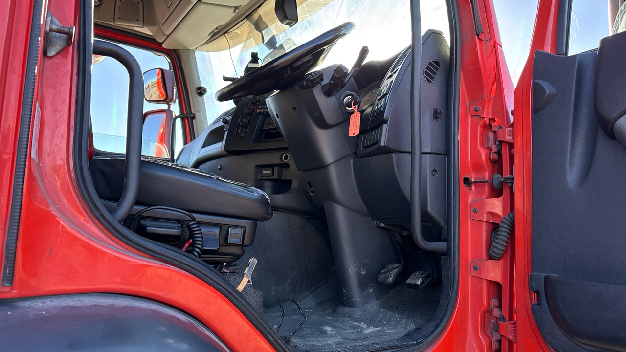 RENAULT D 26 - Tovornjak s ponjavo: slika 5 RENAULT D 26 - Tovornjak s ponjavo: slika 5